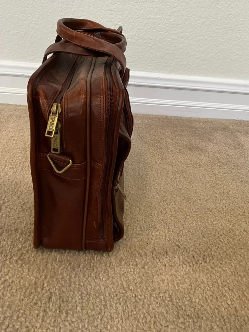 Vintage Full-Grain Leather Executive Briefcase – Rich Brown – Fits Laptop – Time
